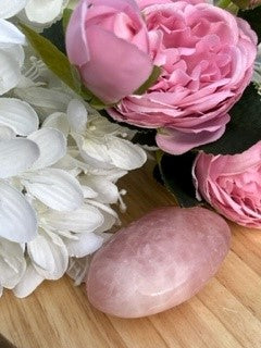 Rose Quartz Palmstone